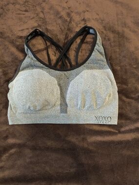 XOXO Gray Seamless Strappy Sports Bra with Crisscross Back